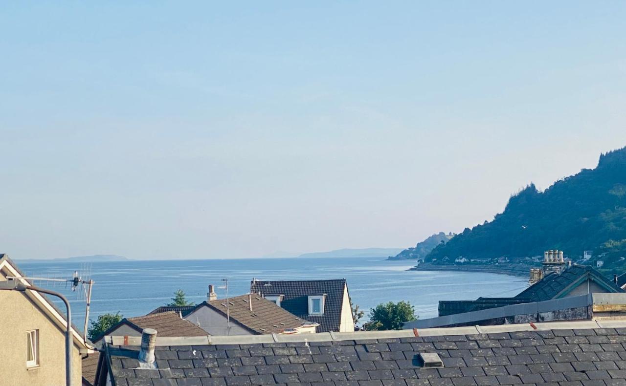 The Sleeping Lion - Dunoon Holiday Home エクステリア 写真