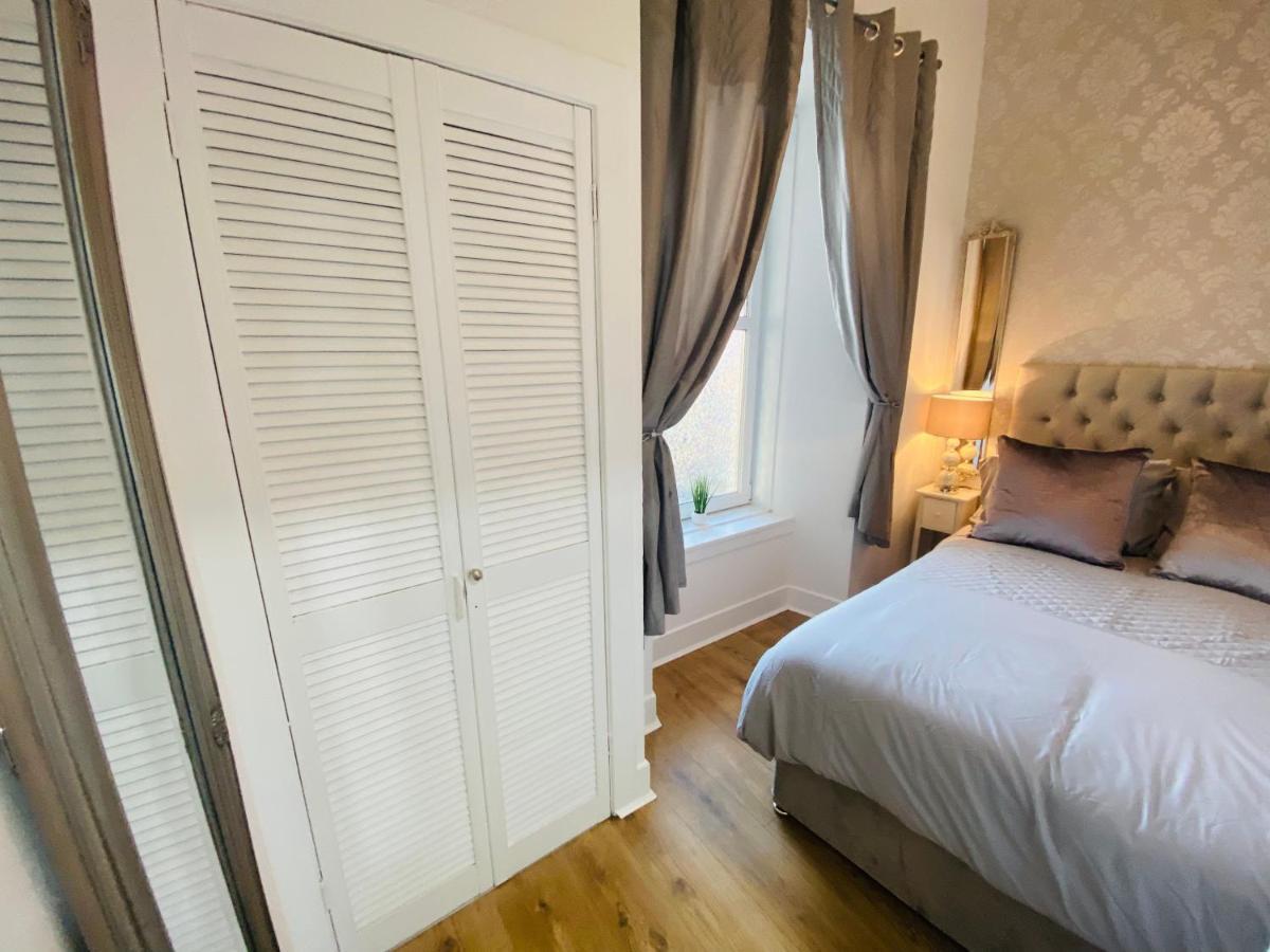 The Sleeping Lion - Dunoon Holiday Home エクステリア 写真