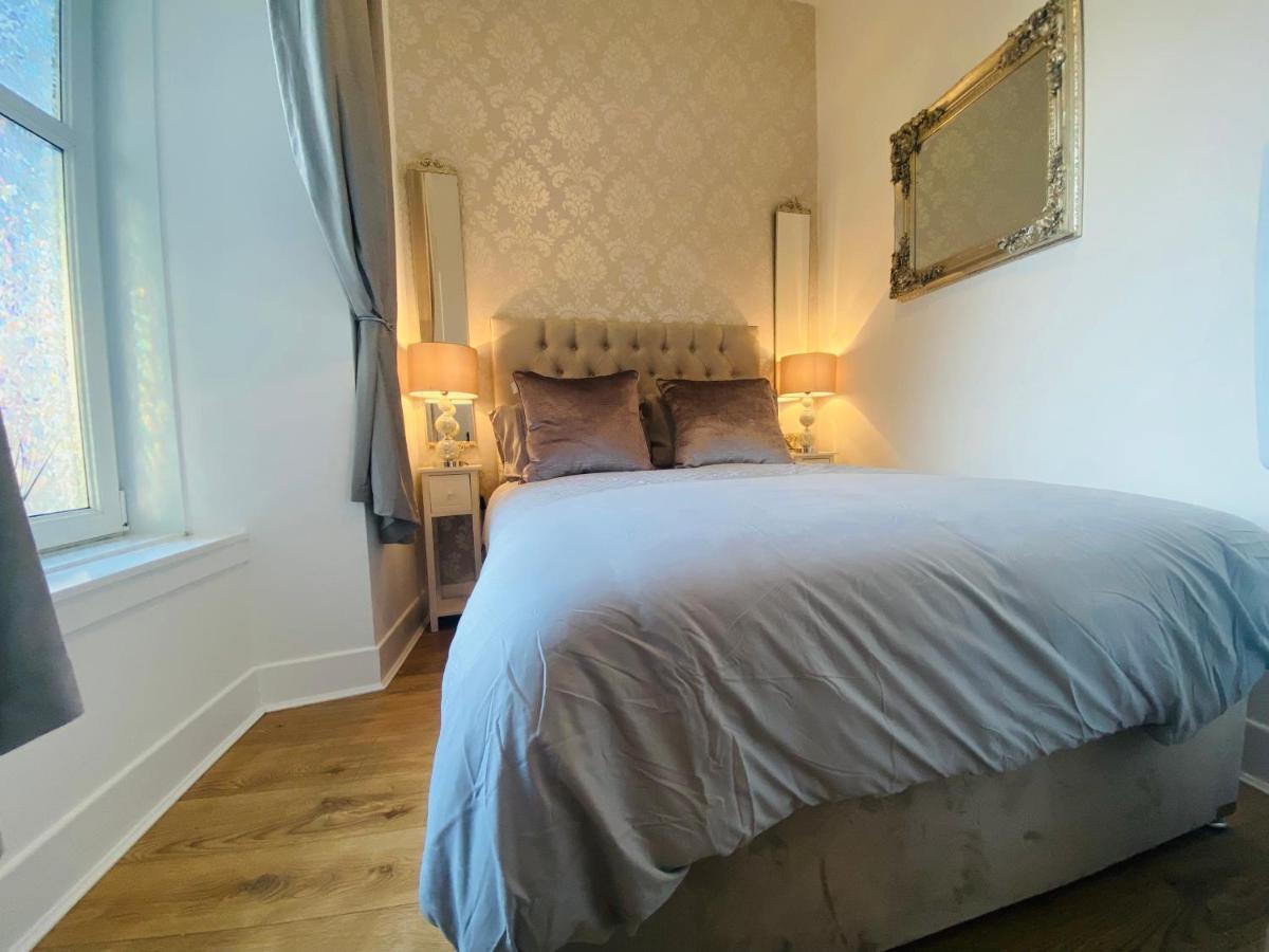 The Sleeping Lion - Dunoon Holiday Home エクステリア 写真